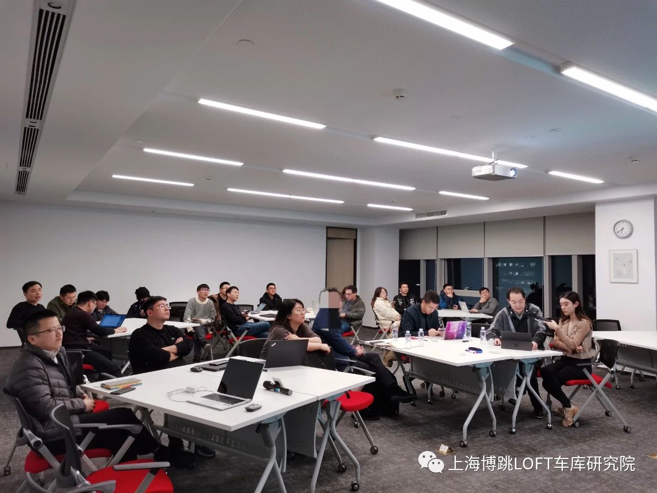 安庆杭州LOFT车库专题会
